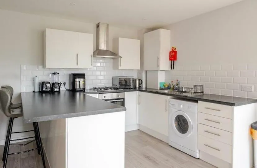 Beautiful 2 Bedroom With Spacious Lounge & Rooms Dagenham United Kingdom